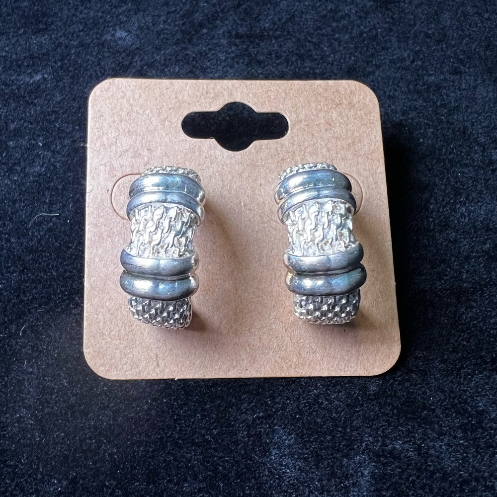 Vintage Silver Tone Etched Chunky Hoop Earrings